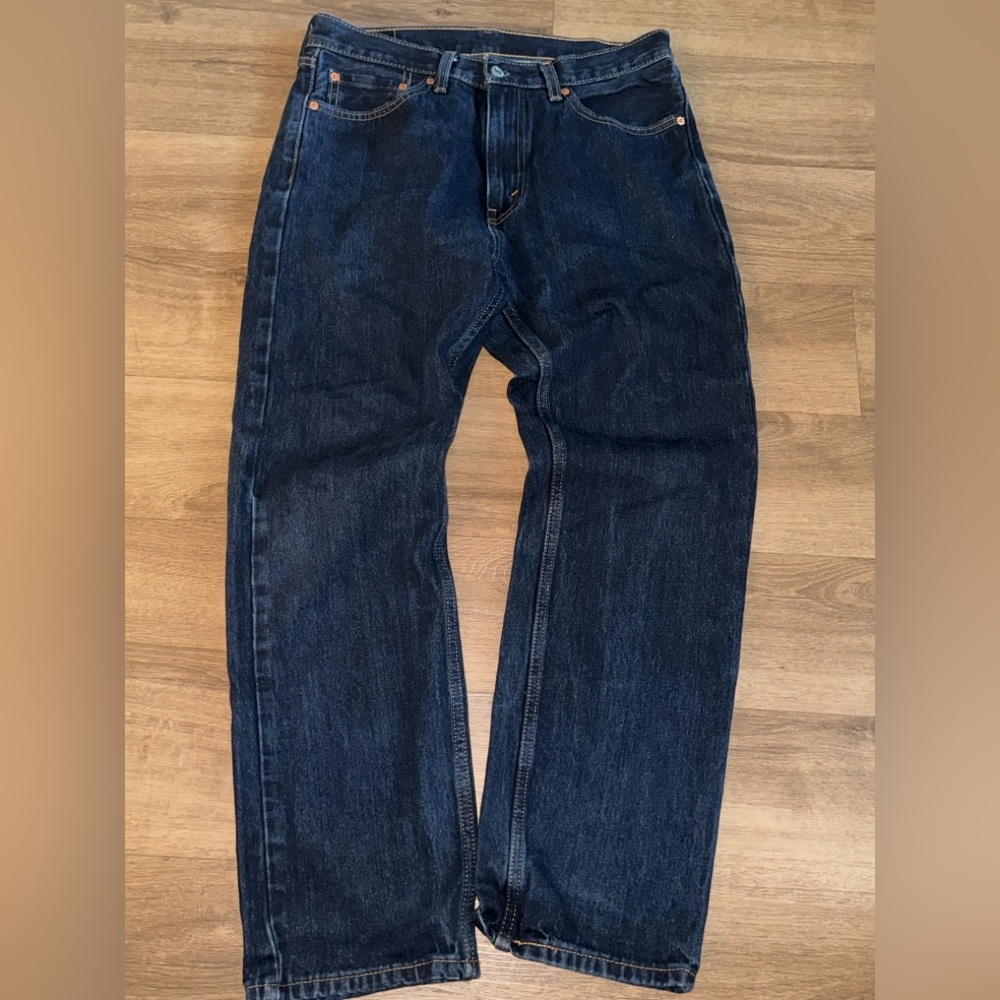 Levi's 505 Navy Blue Denim Jeans
W32xL30